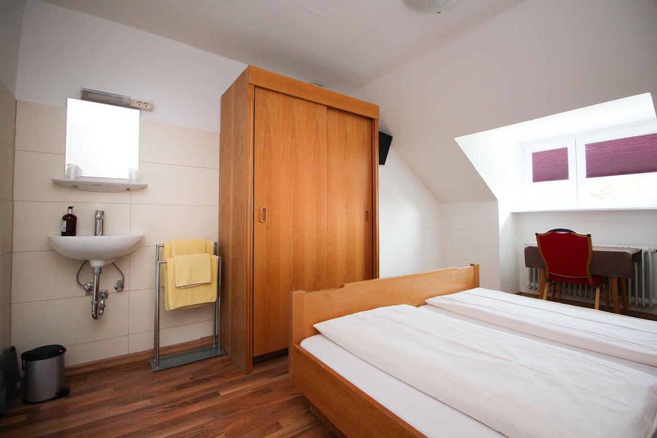 Hotel Olympia Munich Exterior photo